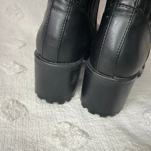 Zara Chunky Leather Lug Sole Black Chelsea Boots Ankle Heel Pointed Toe Size 9 - Picture 2 of 7